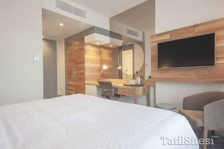 Four Points By Sheraton Hotel